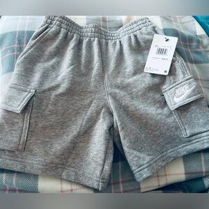 Nike Boy’s Cargo Shorts Size 6 NEW Heather Gray